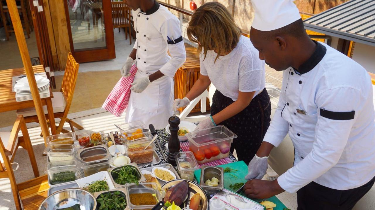 Heaven Restaurant & Boutique Hotel Kigali Exterior foto