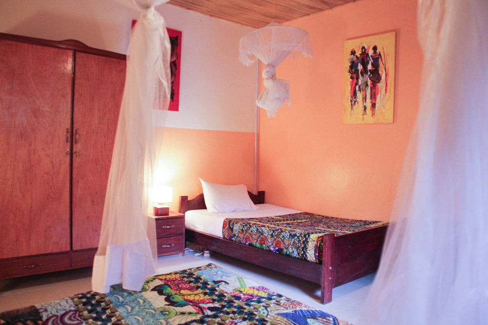 Heaven Restaurant & Boutique Hotel Kigali Exterior foto
